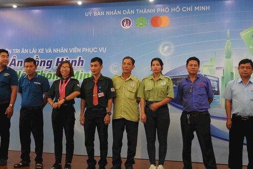TP Hồ Chí Minh tri ân các tài xế, tiếp viên xe buýt