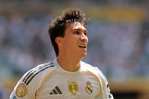 Quyết định táo bạo của Xabi Alonso