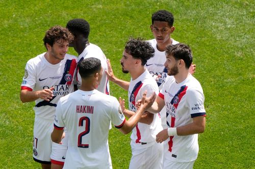 PSG vô địch từ khi bóng chưa lăn