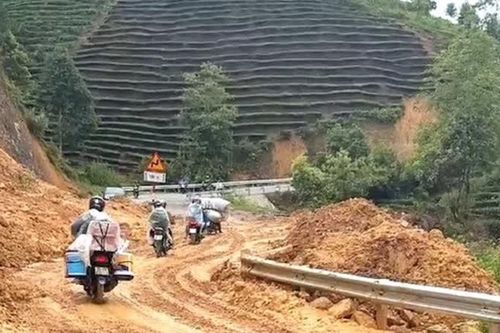 Lũ quét, sạt lở đất đe dọa nhiều tỉnh miền núi phía Bắc