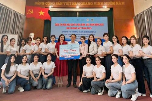 Lan tỏa yêu thương từ thí sinh 'Hoa hậu Quý bà Hòa bình Việt Nam' đến các em nhỏ nhiễm chất độc da cam