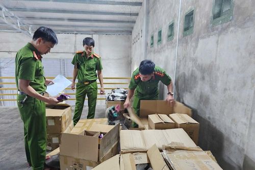Quảng Trị: Thu giữ 2,5 tấn mỹ phẩm không rõ nguồn gốc