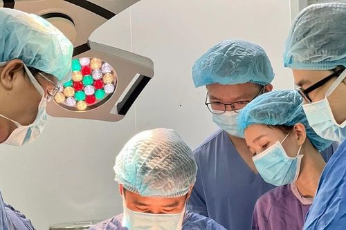 Ứng dụng 3D phẫu thuật cho cô gái bị khe hở môi-vòm miệng