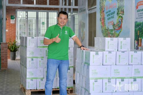 Người nâng tầm giá trị cho cây dừa