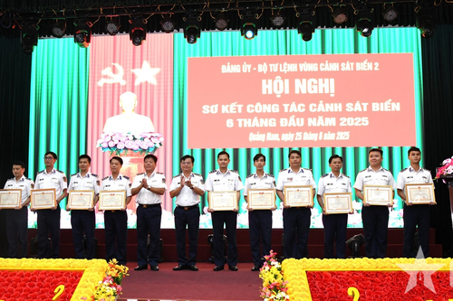 Vùng Cảnh sát biển 2 hoàn thành tốt nhiệm vụ 6 tháng đầu năm 2025