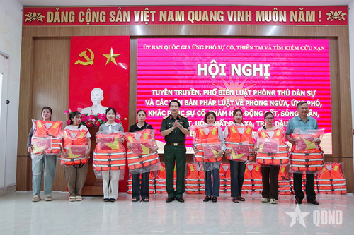Nâng cao ý thức chấp hành pháp luật cho nhân dân biên giới biển Hải Phòng