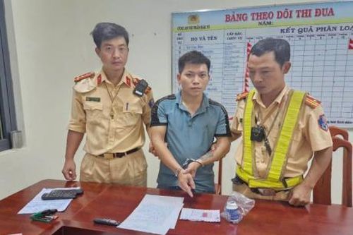 Tuần tra gặp 'con nghiện'
