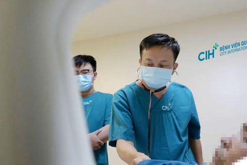 Cứu sống người bệnh Campuchia nguy kịch vì nhiễm vi khuẩn ăn thịt người