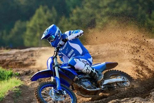 Cào cào YZ450F 2026 ''vũ khí mới của Yamaha'' ở đường đua MX