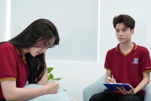 Không để chuẩn đầu ra ngoại ngữ 'giữ chân' cử nhân