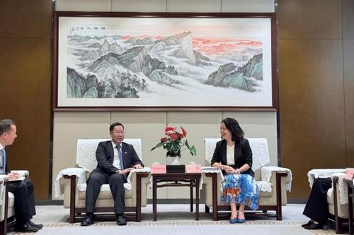 Thúc đẩy giao lưu hợp tác giữa Việt Nam và tỉnh Tứ Xuyên, Trung Quốc
