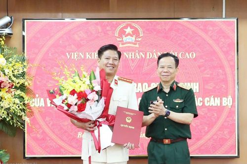 Công bố và trao quyết định bổ nhiệm Viện trưởng VKSND tỉnh Bắc Ninh sau hợp nhất