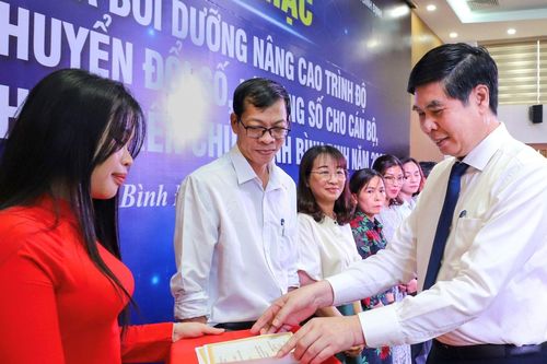 Bình Định tăng tốc chuyển đổi số: Nâng tầm nhân lực trong kỷ nguyên số hóa