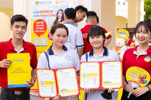Trường ĐH Công nghệ TP.HCM: Học bổng 25% toàn khóa, học phí cố định