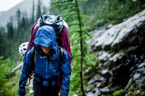 Du lịch miền núi phía Bắc trong mùa hè: Làm gì để 'trốn nóng' an toàn?