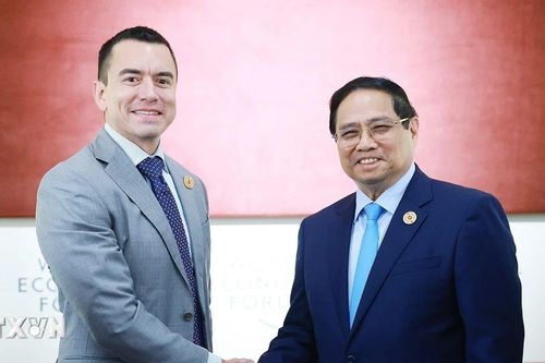 Thủ tướng Chính phủ Phạm Minh Chính gặp Tổng thống Ecuador Daniel Noboa