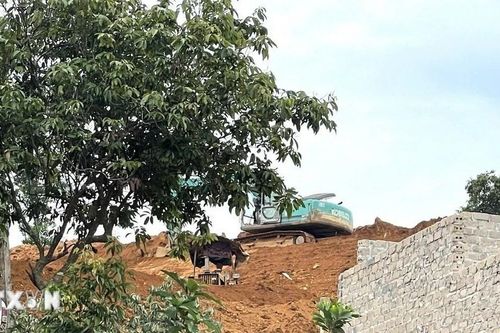 Hà Nội: Tình trạng khai thác, san lấp đất đồi ở Ba Vì vẫn ngang nhiên tiếp diễn