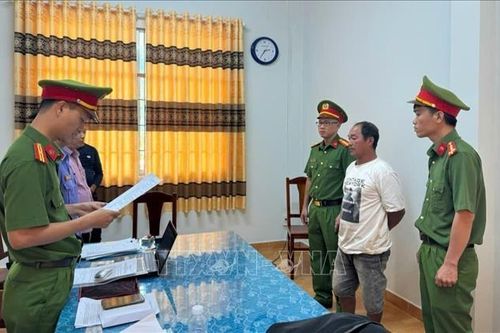 Bắt nhóm đối tượng lừa bán đất dự án Sân bay Quốc tế Phú Quốc