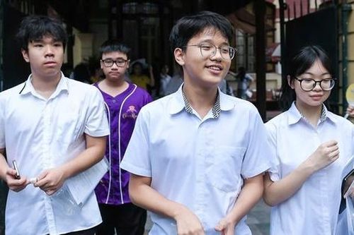 Hơn 1,16 triệu thí sinh làm thủ tục dự thi tốt nghiệp THPT 2025