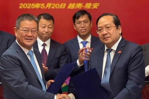Long An: Tăng tốc hút đầu tư, cải thiện mạnh mẽ môi trường kinh doanh