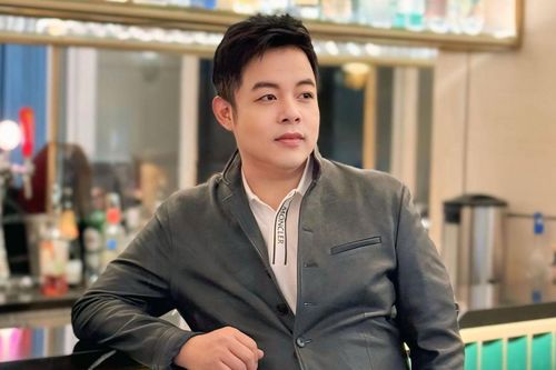 Quang Lê bị ám ảnh, quên luôn một việc trong suốt 2 năm