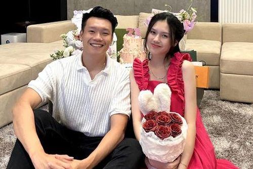 Tuần trăng mật sang chảnh của Thành Chung
