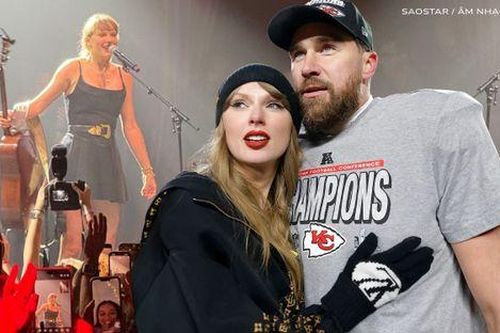 Taylor Swift xuất hiện biểu diễn trong đêm nhạc do bạn trai cầu thủ tổ chức