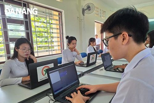 Thầy cô 'mách' bí quyết làm bài thi tốt nghiệp THPT đạt kết quả cao