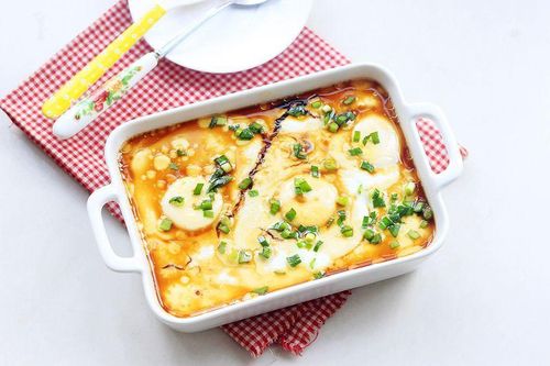 Đậu phụ non hấp trứng