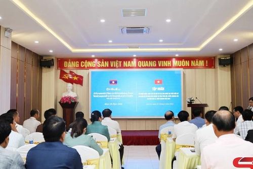 Tập huấn kỹ thuật nông nghiệp cho cán bộ 9 tỉnh Bắc Lào