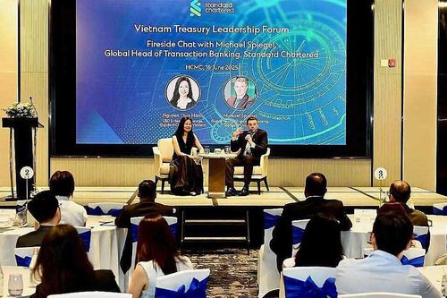 Standard Chartered cảnh báo rủi ro thanh khoản và chi phí vốn đối với doanh nghiệp Việt