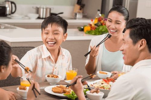 Chế độ ăn uống giúp sĩ tử tỉnh táo, tập trung trong mùa thi