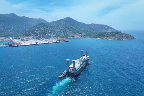 Cảng Quốc tế Trung Nam Cà Ná: Điểm đến mới của chuỗi cung ứng công nghiệp năng lượng