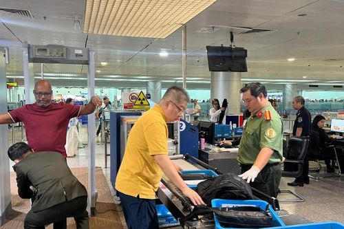 Có phải cấp lại hộ chiếu để điều chỉnh thông tin sau sáp nhập tỉnh?