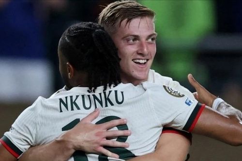 Chelsea vào vòng knock-out FIFA Club World Cup