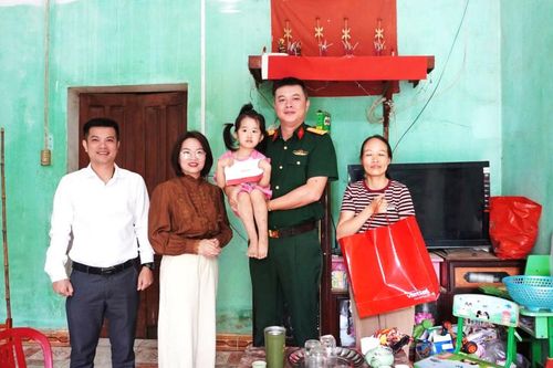 Viettel Cao Bằng nỗ lực trong phong trào thi đua 'Không để ai bị bỏ lại phía sau'