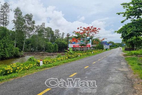 Bừng sáng nông thôn mới vùng cực Nam
