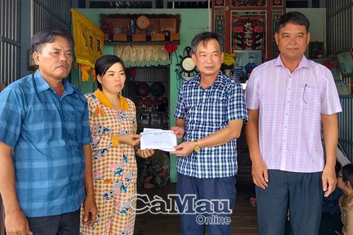 Hỗ trợ các gia đình ngư dân gặp nạn trên biển