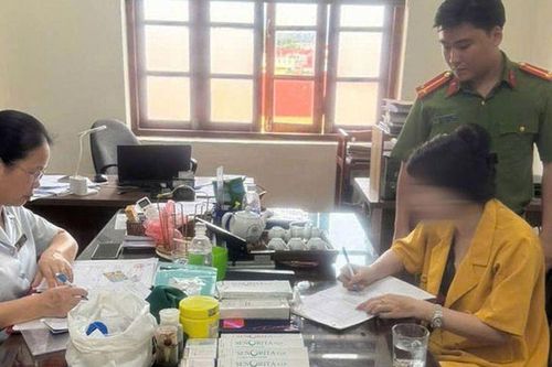 Tiêm filler, botox chui trong nhà nghỉ: Hai 'bác sĩ rởm' bị tóm tại trận ở Lạng Sơn