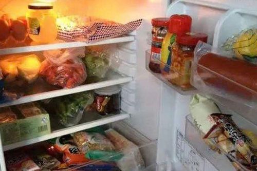 Đừng vội cho vào tủ lạnh! 4 thứ này có thể biến nhà bạn thành 'quả bom vi khuẩn'