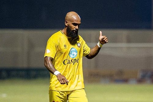 Đồng đội cũ của Ronaldinho gia nhập CLB Hải Phòng