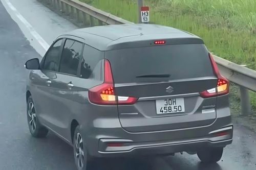 Lùi xe trên cao tốc Hà Nội - Thái Nguyên, nữ tài xế bị phạt 35 triệu đồng