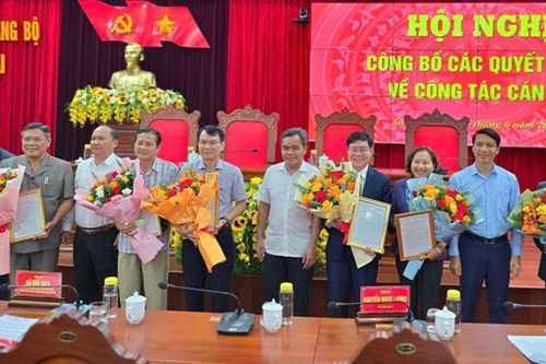 Gia Lai: 18 Ủy viên Ban Thường vụ Tỉnh ủy, Tỉnh ủy viên nghỉ hưu theo chế độ từ ngày 1/7/2025