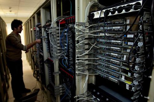 Iran đã cắt Internet cả nước như thế nào?