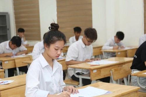 Đề thi và gợi ý đáp án môn ngữ văn - kỳ thi tốt nghiệp THPT 2025