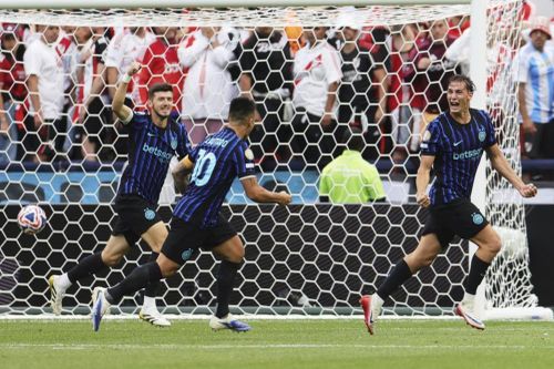 Inter Milan đánh bại River Plate, giành ngôi nhất bảng E Club World Cup