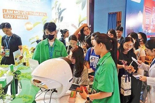 Du lịch hè sôi động với nhiều sự kiện hấp dẫn