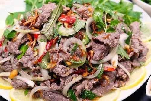 Phở trộn, nộm, bò tái chanh lọt top món trộn ngon thế giới