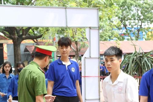 Công an Bắc Giang chống gian lận trong kỳ thi tốt nghiệp THPT