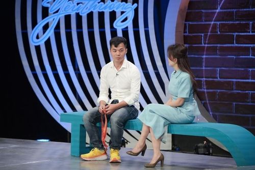 Nghị lực phi thường giúp chàng trai khuyết tật nuôi dưỡng tình yêu điền kinh